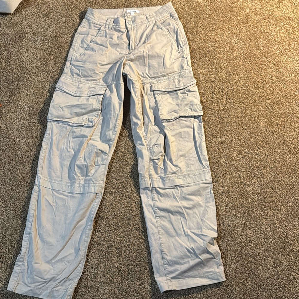 Garage Tan Cargo Pants Size 1!!!